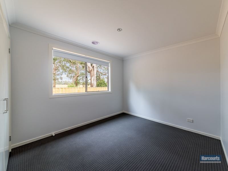 40 Pepper Crescent, Drouin VIC 3818