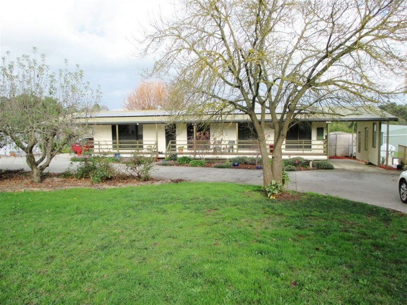 57 Fullarton Road, Drouin VIC 3818