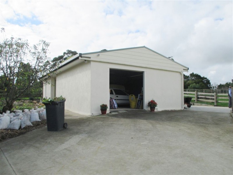 57 Fullarton Road, Drouin VIC 3818