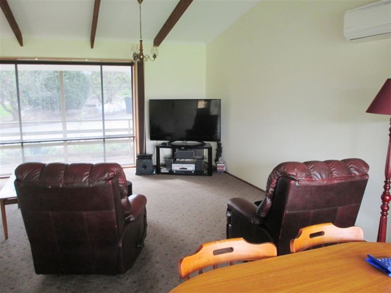 57 Fullarton Road, Drouin VIC 3818