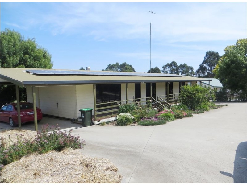 57 Fullarton Road, Drouin VIC 3818