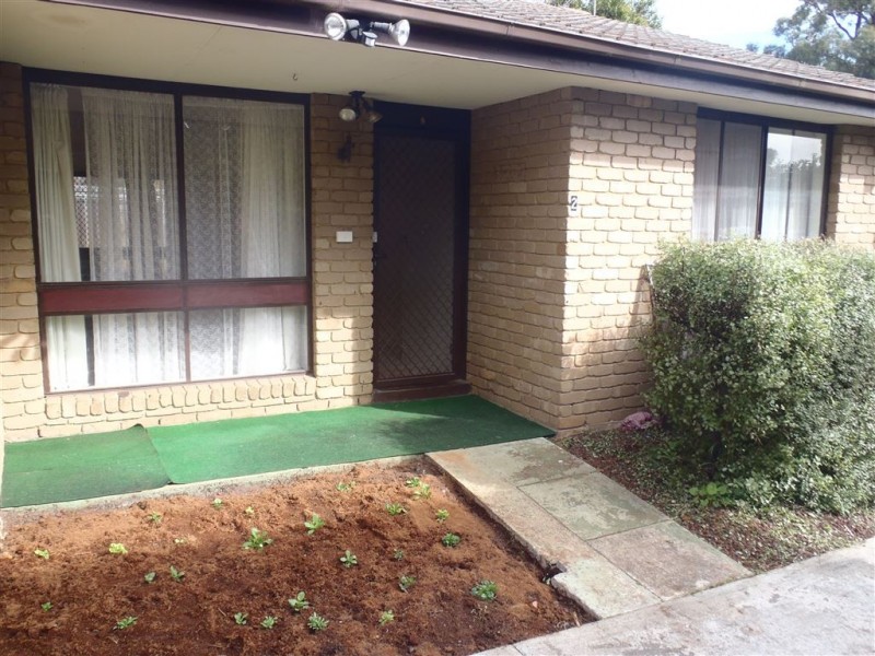2/7 Lindman Street, Drouin VIC 3818