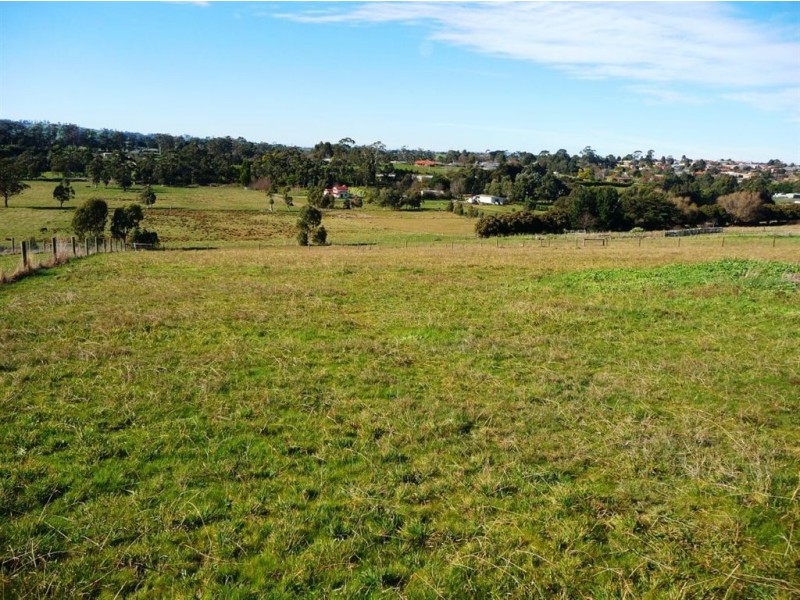 Lot 4 919 Princes Way, Drouin VIC 3818