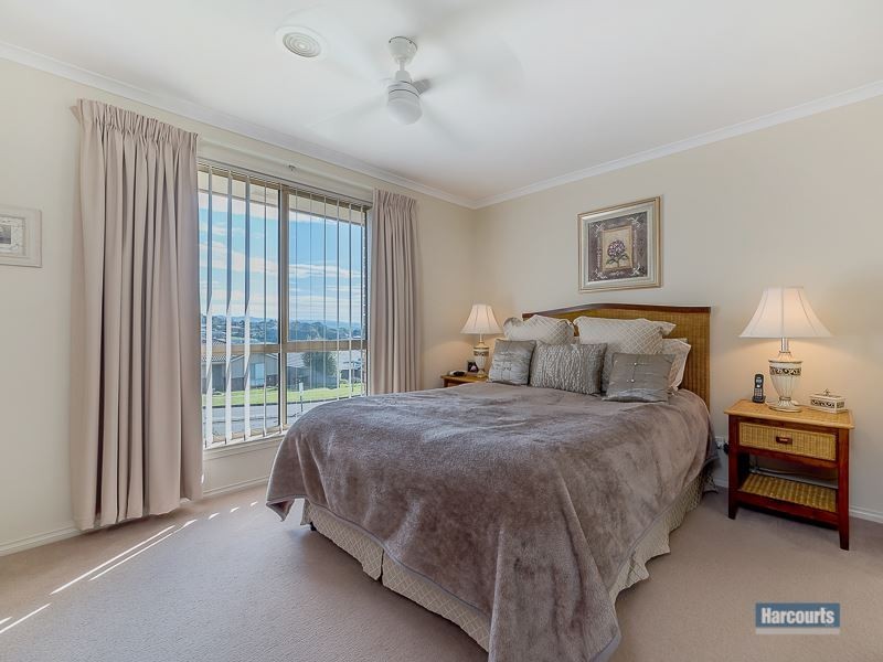 32 Walker Drive, Drouin VIC 3818