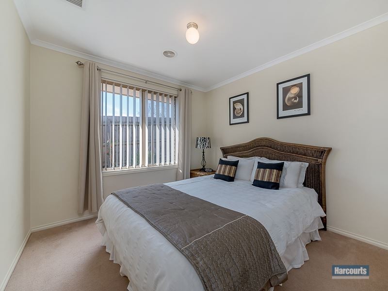 32 Walker Drive, Drouin VIC 3818