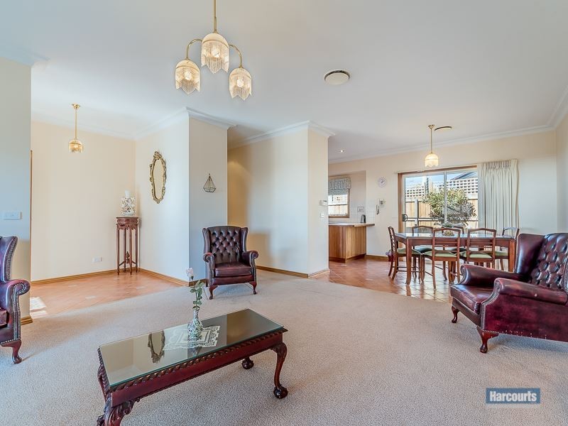 5/1 Princes Way, Drouin VIC 3818