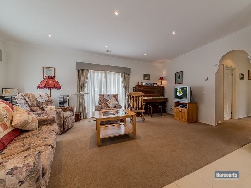 71 Main South Road, Drouin VIC 3818