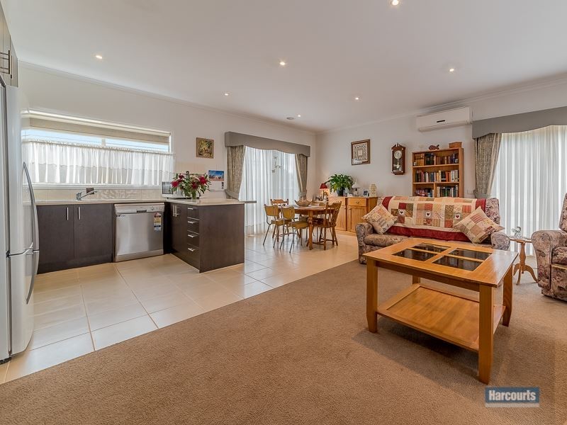 71 Main South Road, Drouin VIC 3818