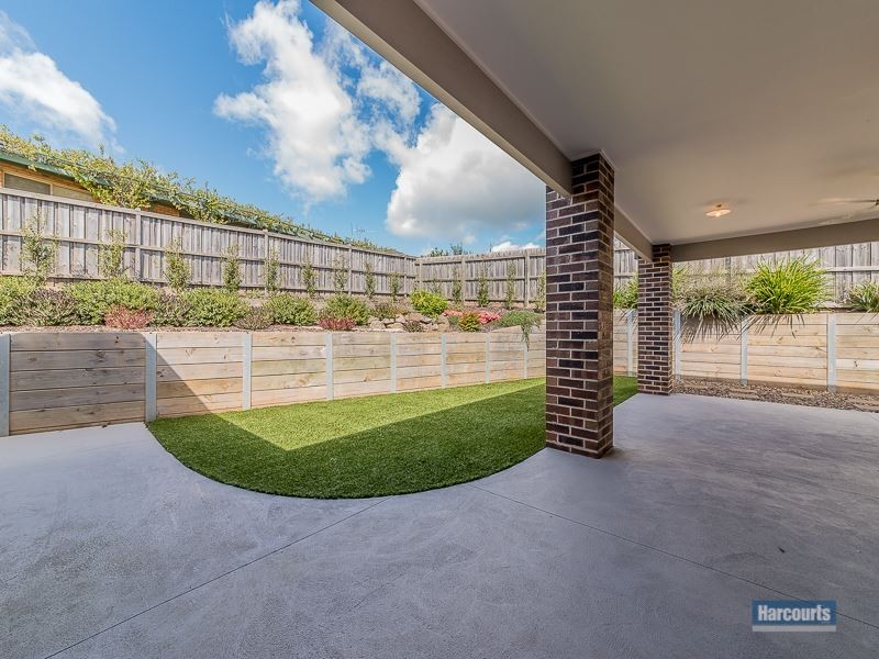 28 Walker Drive, Drouin VIC 3818