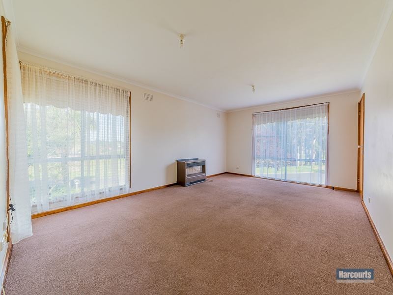 9 Boanyoo Street, Drouin VIC 3818
