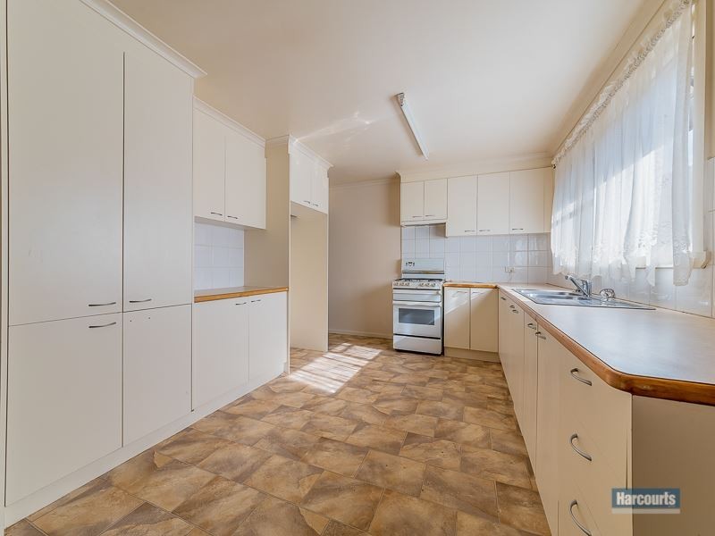 9 Boanyoo Street, Drouin VIC 3818
