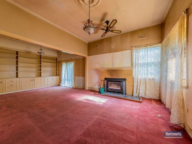 6 Princes Avenue, Longwarry VIC 3816