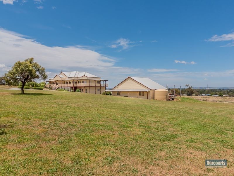 45 Petty Road, Bunyip VIC 3815