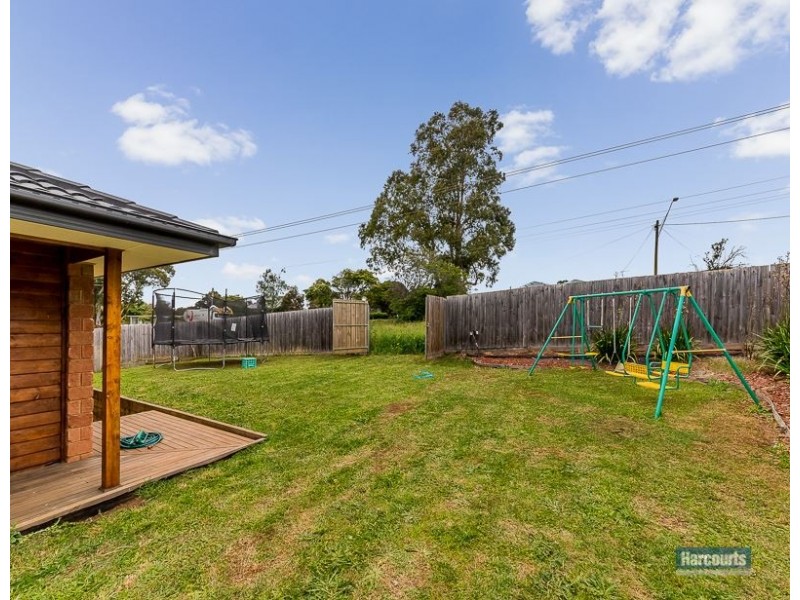 14 Aaron Court, Drouin VIC 3818