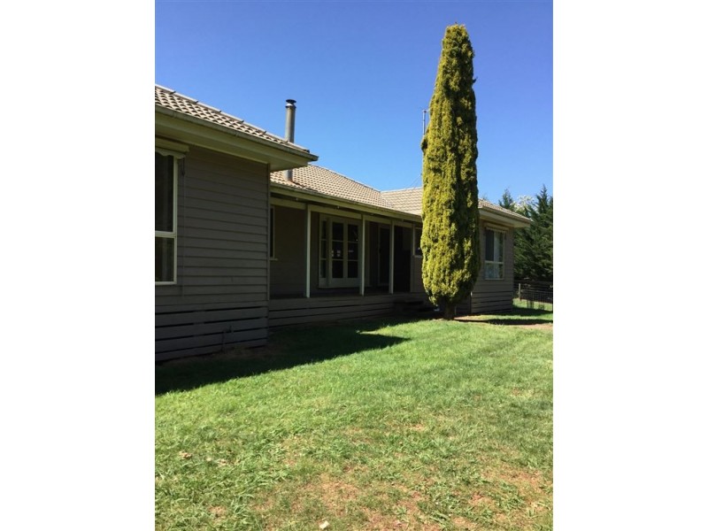 220 Stock Road, Drouin West VIC 3818