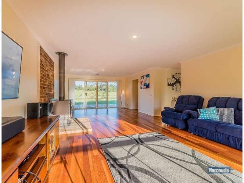 20 Nottingham Court, Drouin VIC 3818