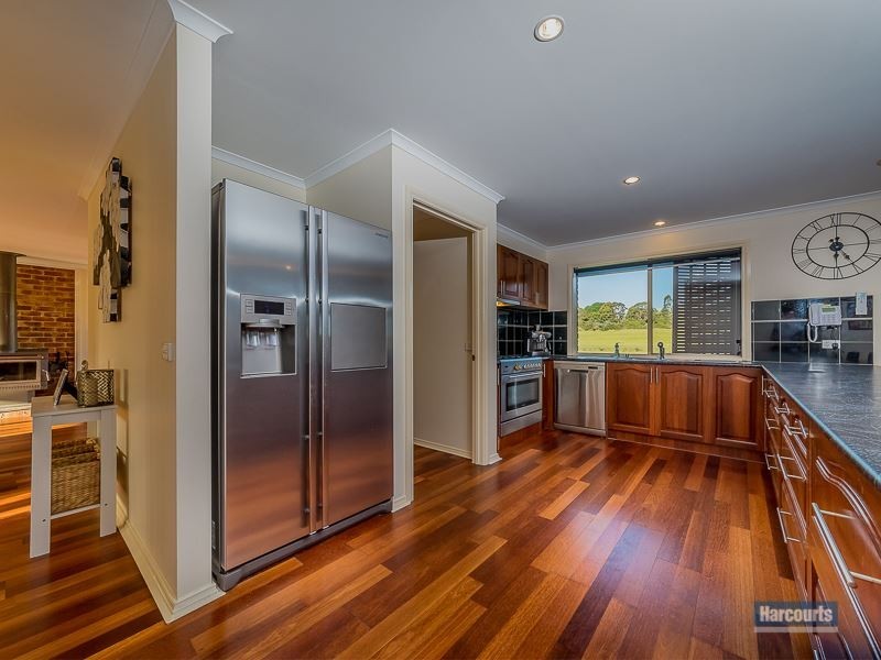 20 Nottingham Court, Drouin VIC 3818