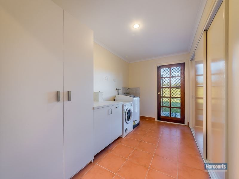 20 Nottingham Court, Drouin VIC 3818