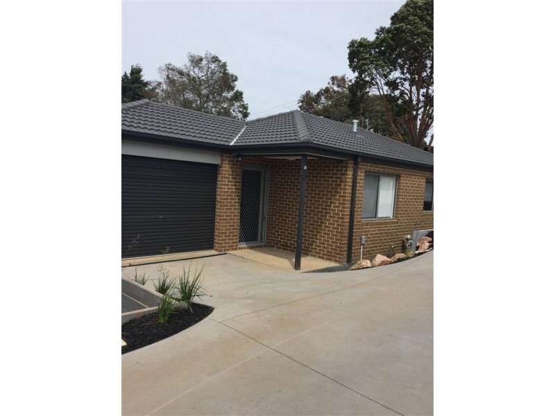 17 Telford Circuit, Drouin VIC 3818