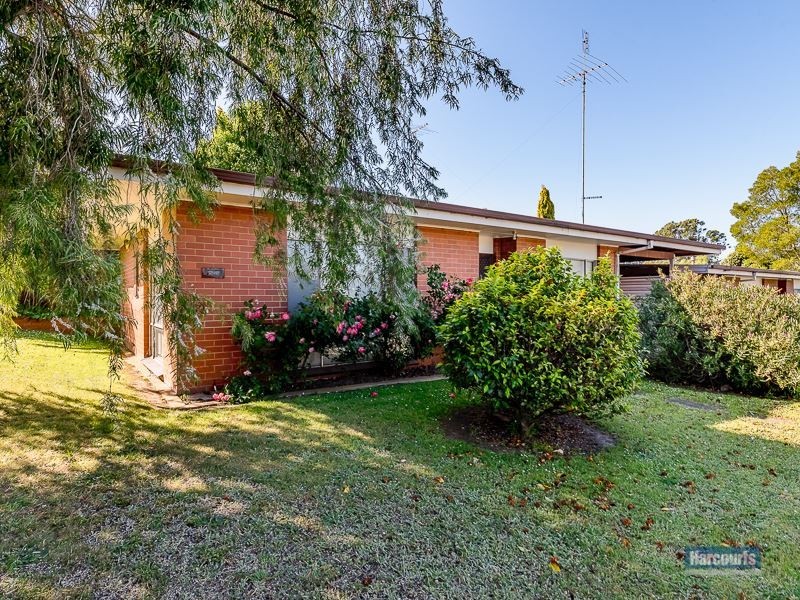 1/213 Princes Way, Drouin VIC 3818