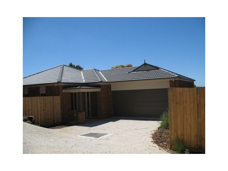 3/22A Albert Road, Drouin VIC 3818