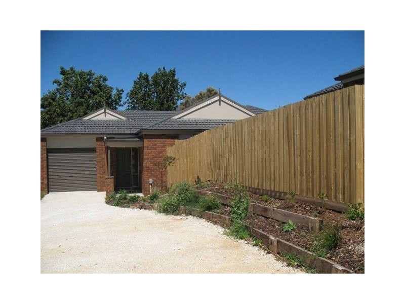 6/22A Albert Road, Drouin VIC 3818