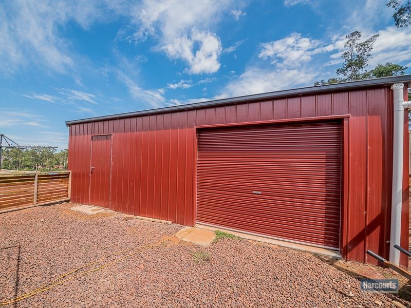 4 Lakeview Court, Drouin VIC 3818