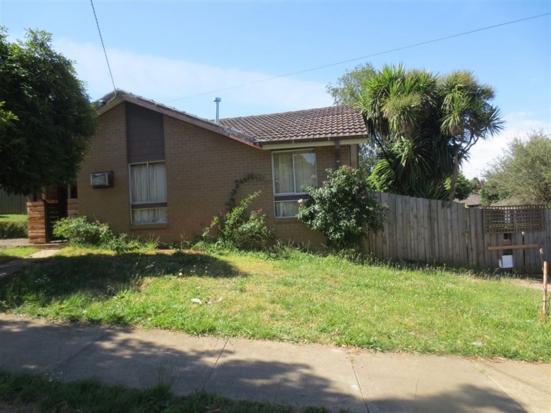 8 Alcorn Street, Drouin VIC 3818