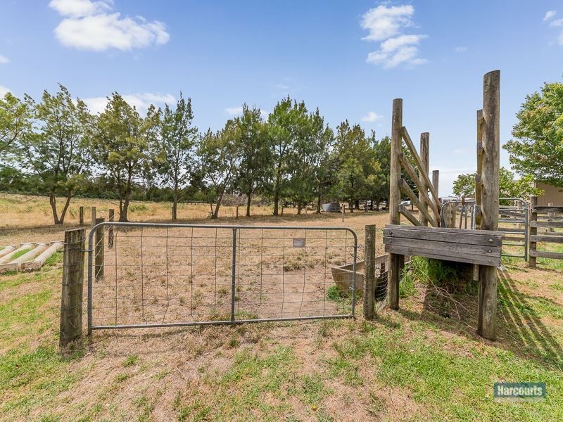 70 Garfield Road, Garfield VIC 3814