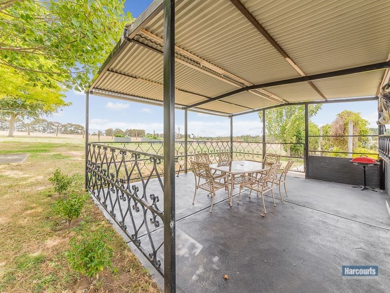 70 Garfield Road, Garfield VIC 3814