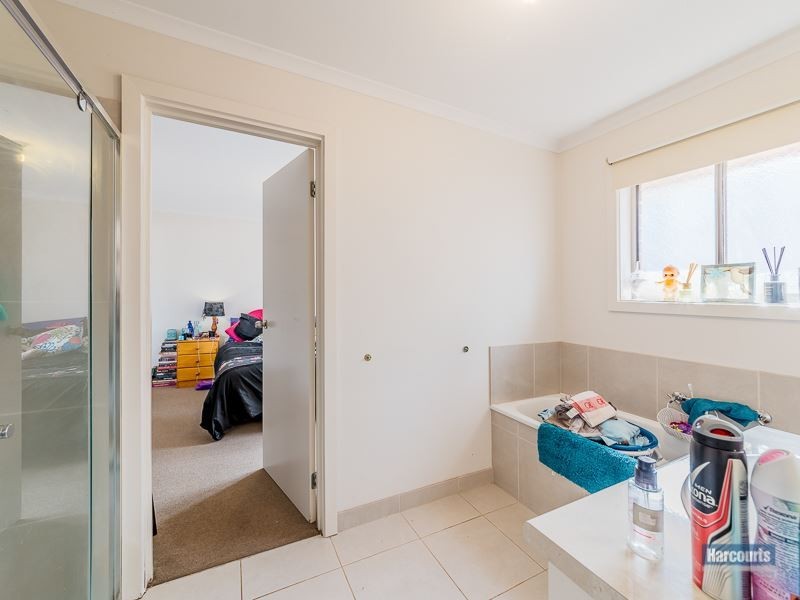 62 Cook Street, Drouin VIC 3818