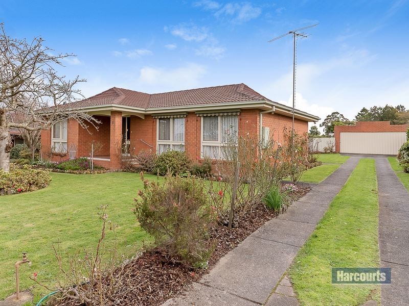 11 McLean Street, Drouin VIC 3818