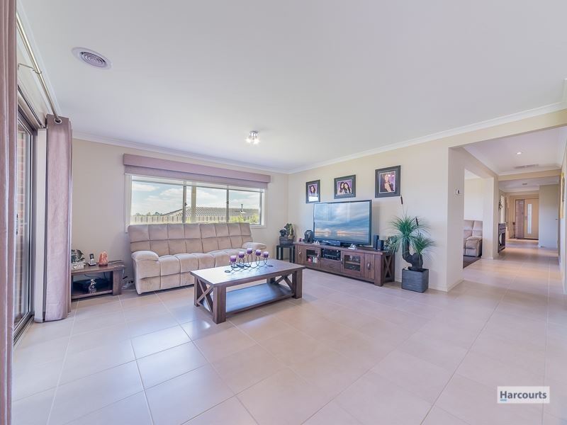 22 Skipton Street, Drouin VIC 3818