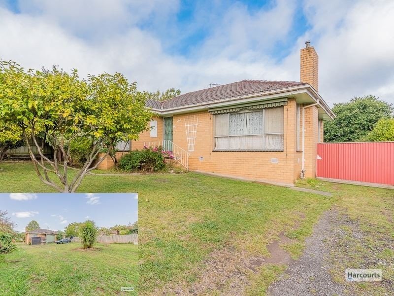 15 Hopetoun Road, Drouin VIC 3818