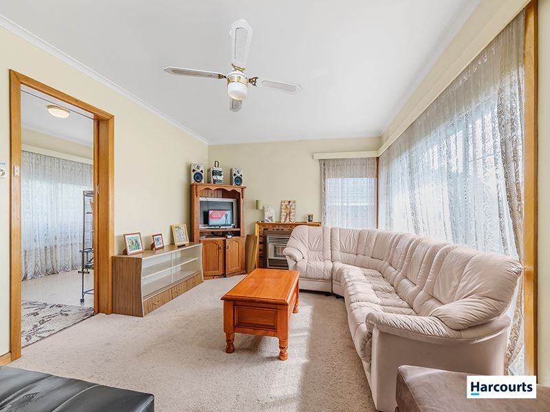 15 Hopetoun Road, Drouin VIC 3818