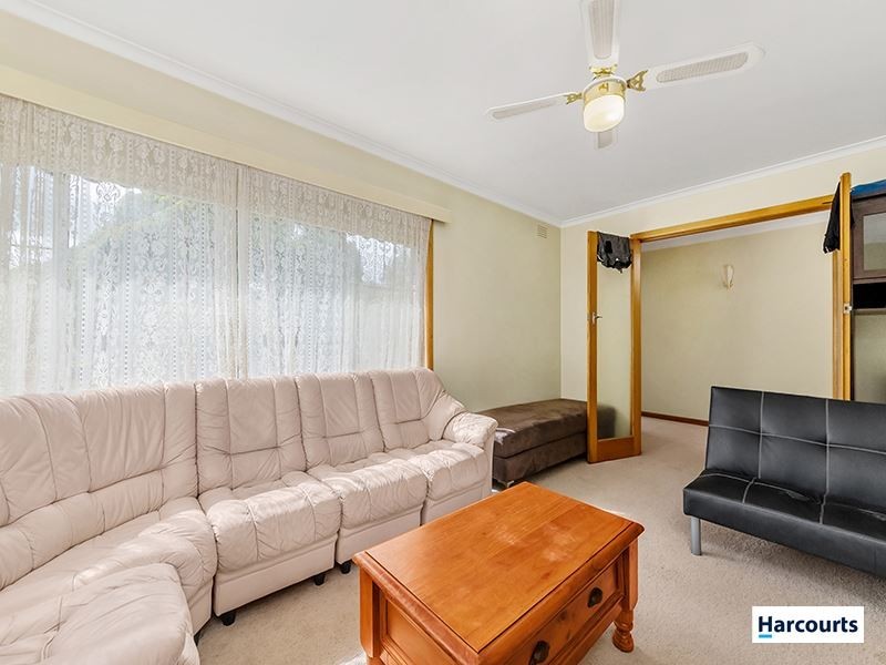 15 Hopetoun Road, Drouin VIC 3818