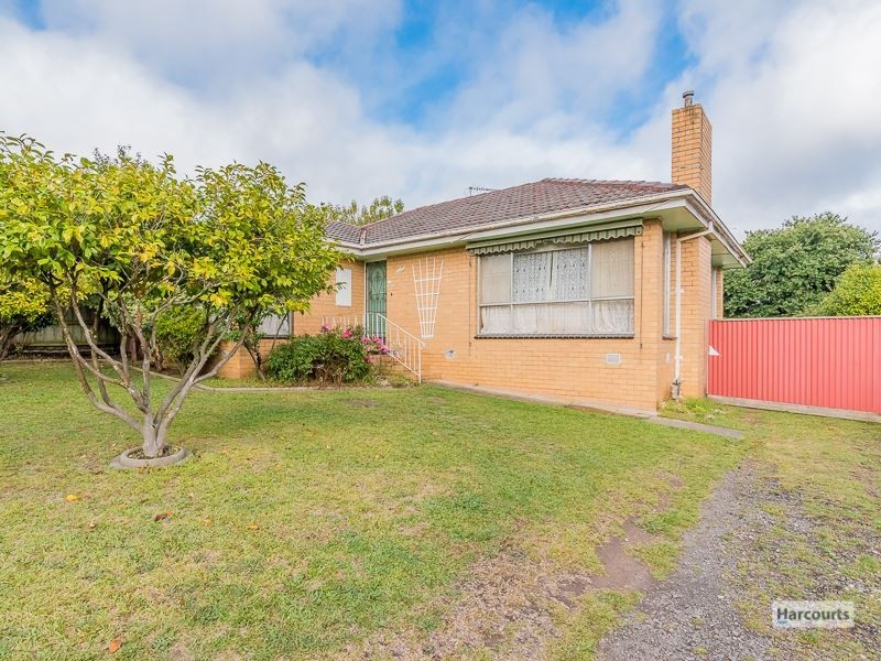 15 Hopetoun Road, Drouin VIC 3818