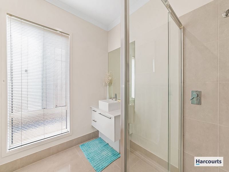 3 Samuel Drive, Drouin VIC 3818