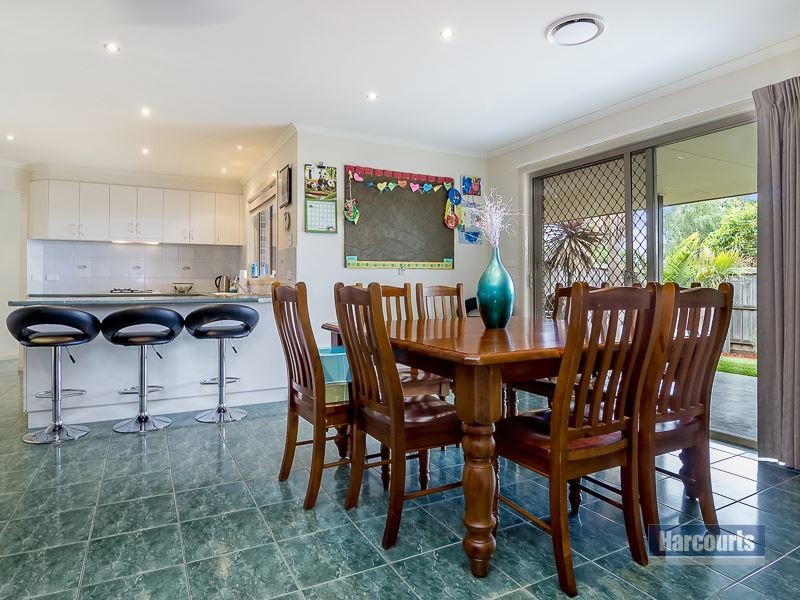 29 Norman Road, Drouin VIC 3818