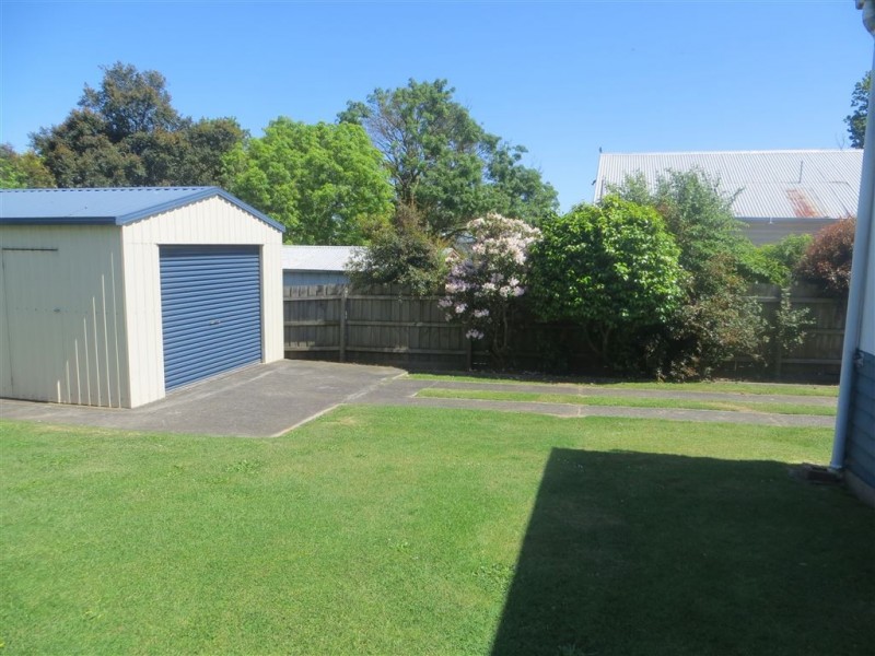 14 Church Street, Drouin VIC 3818
