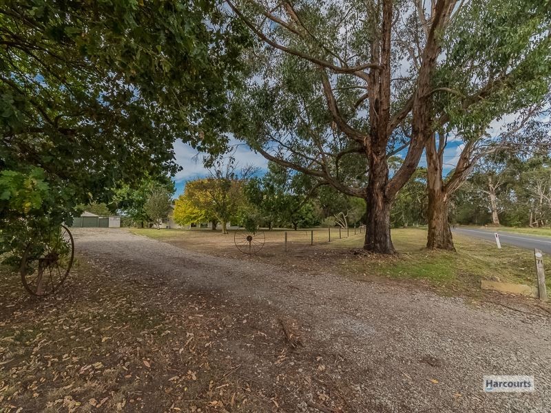 71 Gardner Holman Road, Drouin VIC 3818