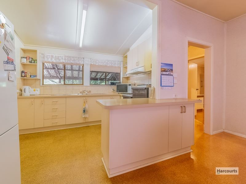 71 Gardner Holman Road, Drouin VIC 3818