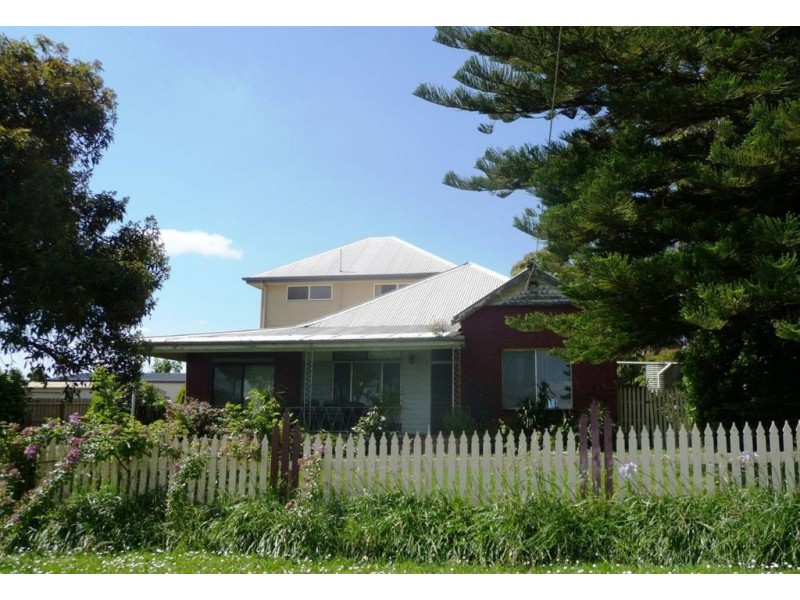 216 Burke Street, Warragul VIC 3820