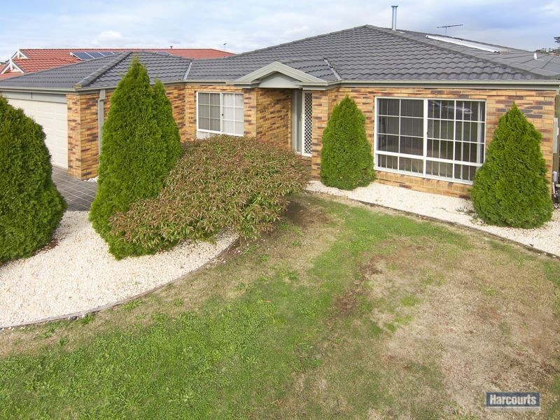 35 Lyndhurst Square, Drouin VIC 3818
