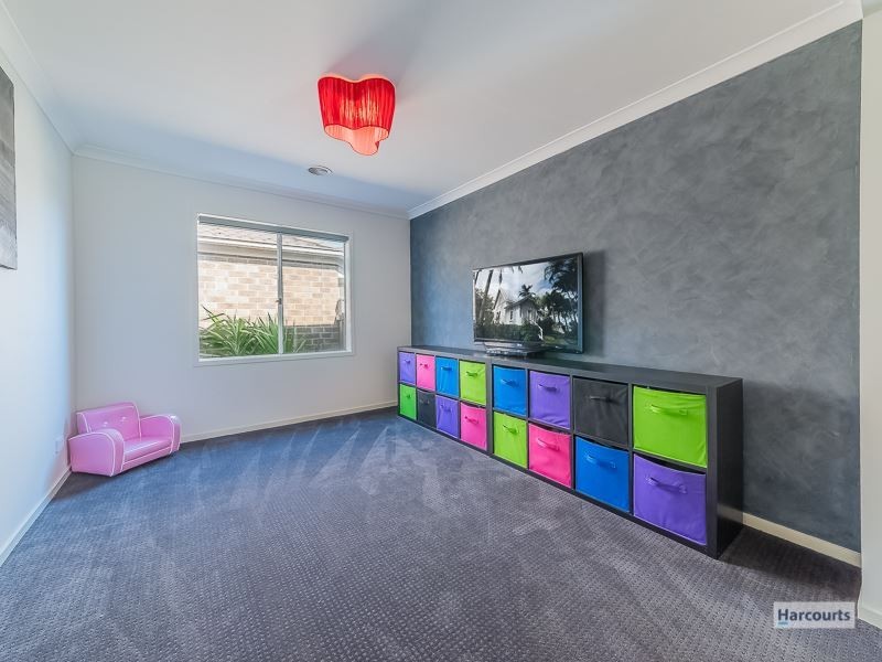 31 Rivendale Crescent, Drouin VIC 3818