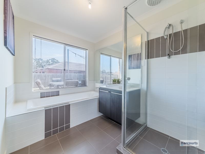 31 Rivendale Crescent, Drouin VIC 3818