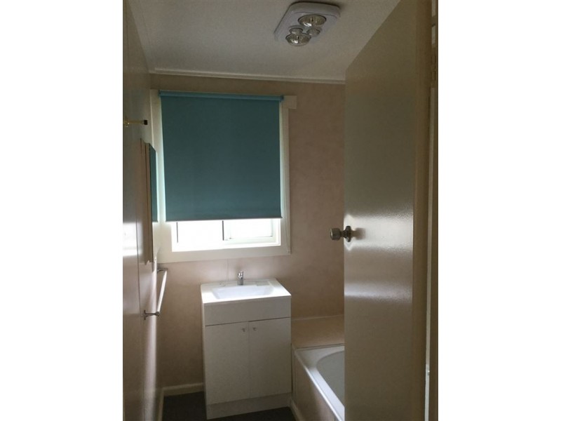 8 Bertram Street, Drouin VIC 3818