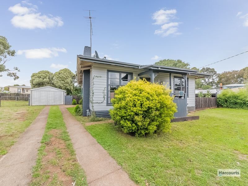 3 Ronalds Court, Drouin VIC 3818