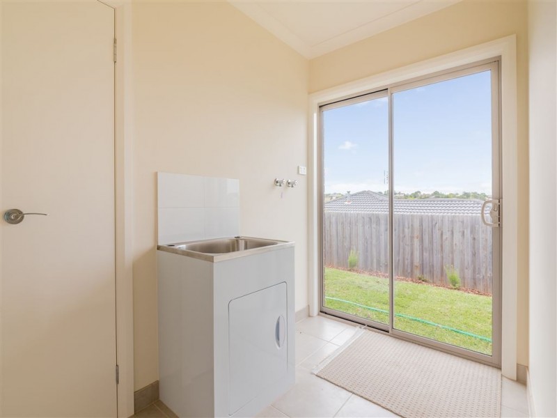 15 Ajax Street, Drouin VIC 3818