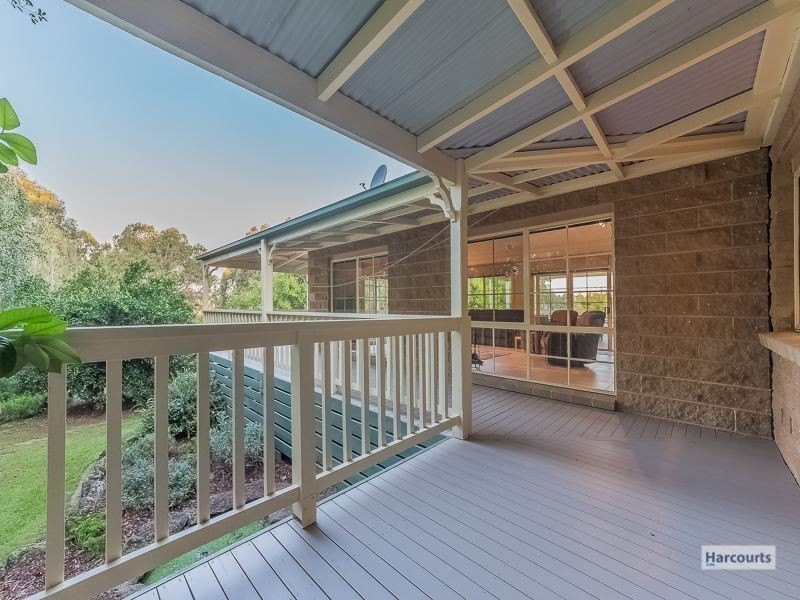 6 Sherwood Court, Drouin VIC 3818